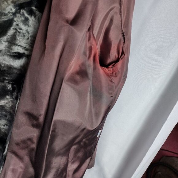 Vintage union made faux fur coat - Picture 7 of 10